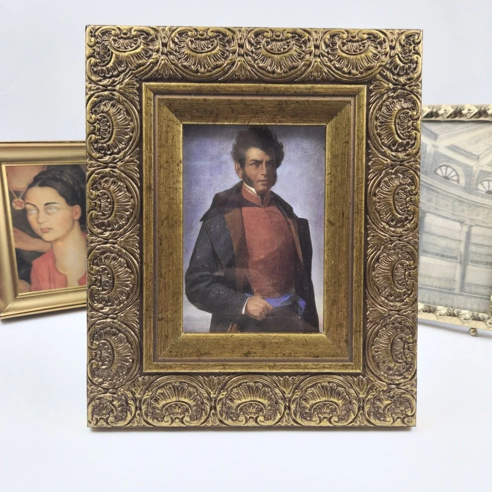 Vintage‎ to Modern Photo Frames Lot, Varying Finishes & Sizes